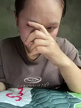 Snapshot of Thanhhuyen001 chatting on January 2026 07:01:02 AM Thanhhuyen001 online show from January 2026 07:01:02 AM
