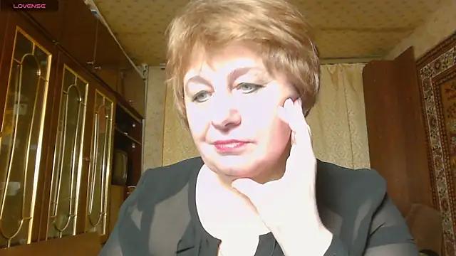 Casey peach online show from January 2026 05:07:01 PM