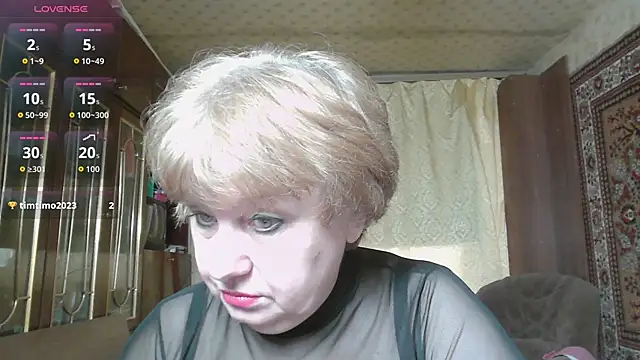 Casey peach online show from April 2026 04:54:02 AM