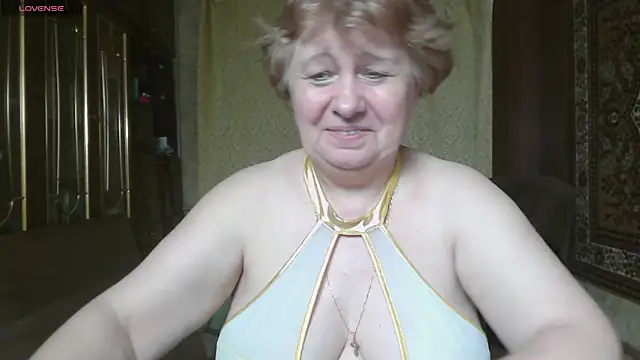 Casey peach online show from July 2026 06:32:02 PM