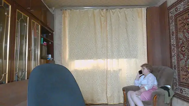 Casey peach online show from July 2026 02:58:02 PM