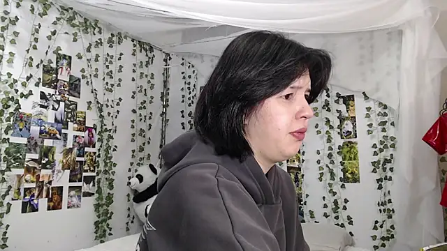 DeerMiracle online show from January 2026 04:15:01 AM