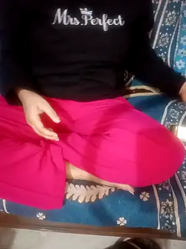 Sofia-111 online show from February 2026 04:47:02 PM