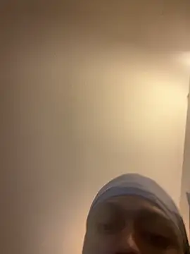 Snapshot of Notyourtoy25 chatting on December 2025 09:31:02 PM Notyourtoy25 online show from December 2025 09:31:02 PM