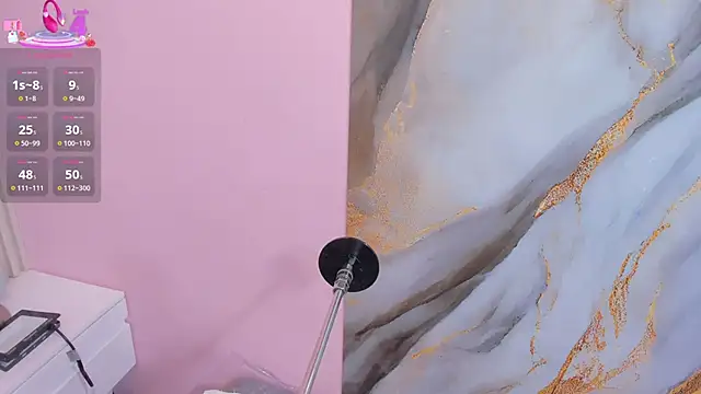 Snapshot of Ary__cherry chatting on April 2026 08:47:01 PM Ary cherry online show from April 2026 08:47:01 PM