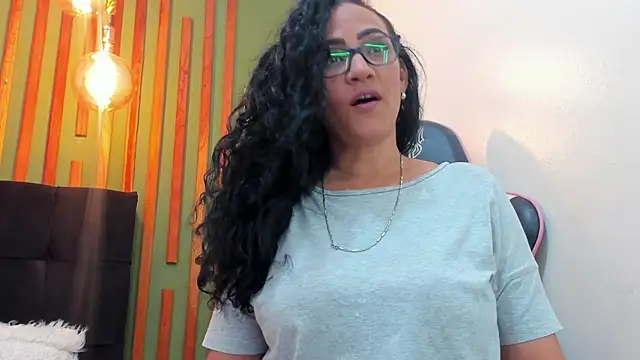 Snapshot of Bianca_slut1 chatting on January 2026 08:01:02 PM Bianca slut1 online show from January 2026 08:01:02 PM