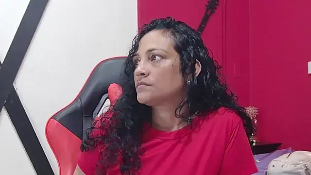 Snapshot of Bianca_slut1 chatting on April 2026 07:25:02 PM Bianca slut1 online show from April 2026 07:25:02 PM