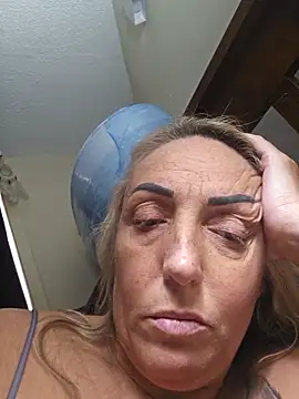 theblondecocklover online show from April 2026 07:17:02 AM