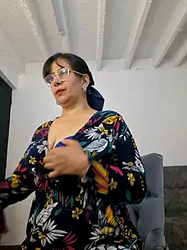 christy ant online show from April 2026 05:58:01 PM