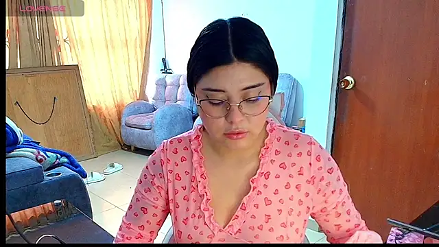 Snapshot of im_hanna_x2 chatting on February 2026 07:15:01 PM im hanna x2 online show from February 2026 07:15:01 PM