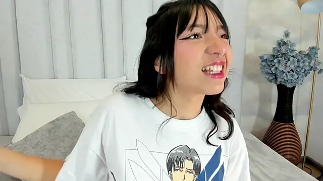 Snapshot of im_asumiX chatting on January 2026 04:39:01 AM im asumiX online show from January 2026 04:39:01 AM