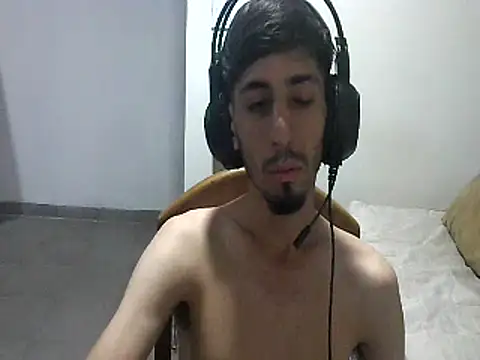 Snapshot of Franalbera chatting on March 2026 12:25:02 AM Franalbera online show from March 2026 12:25:02 AM