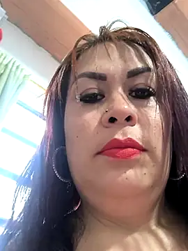 Snapshot of Natymendoza998 chatting on April 2026 09:01:01 PM Natymendoza998 online show from April 2026 09:01:01 PM