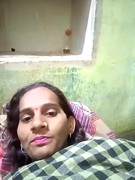 Khusbu77A online show from December 2025 04:14:01 PM