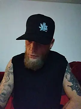 Snapshot of TEASER666 chatting on December 2025 10:27:02 PM TEASER666 online show from December 2025 10:27:02 PM