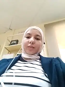 Snapshot of Mona139206 chatting on December 2025 09:04:01 AM Mona139206 online show from December 2025 09:04:01 AM