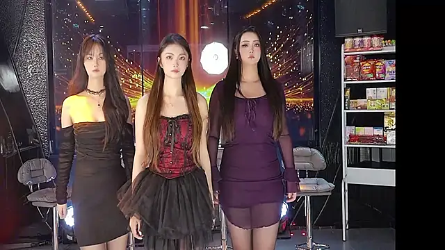 Snapshot of yueyutu888 chatting on December 2025 06:08:02 AM yueyutu888 online show from December 2025 06:08:02 AM