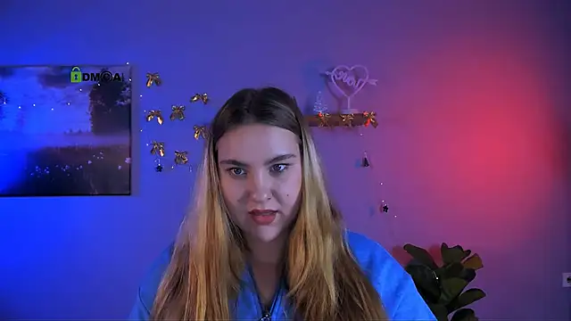 dina bloom  online show from January 2026 09:45:02 AM