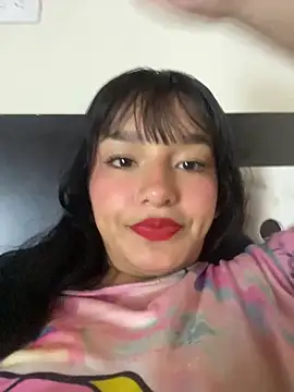 Snapshot of Noxveeltt chatting on April 2026 04:03:02 AM Noxveeltt online show from April 2026 04:03:02 AM