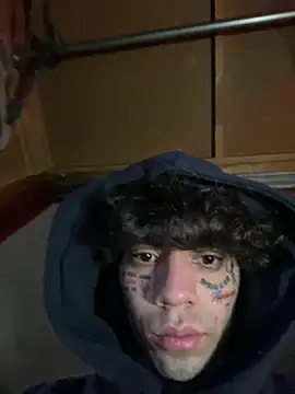 Snapshot of baby_young chatting on December 2025 03:51:02 PM baby young online show from December 2025 03:51:02 PM