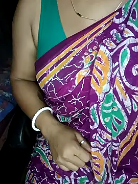 Snapshot of MAHI066 chatting on April 2026 07:50:02 AM MAHI066 online show from April 2026 07:50:02 AM