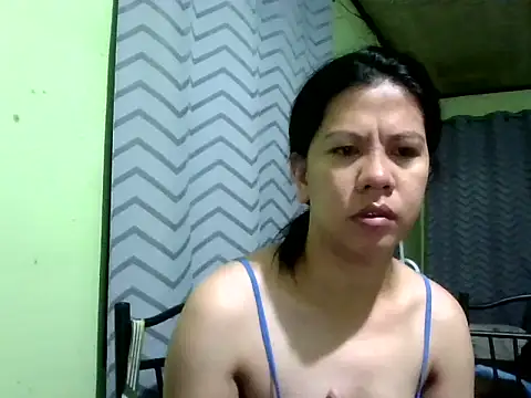 annawet online show from September 2025 08:43:01 PM