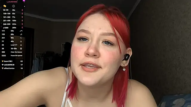 Snapshot of BigHeartMia chatting on December 2025 03:52:02 PM BigHeartMia online show from December 2025 03:52:02 PM