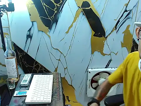 Snapshot of Boy_tatto77 chatting on March 2026 12:53:01 PM Boy tatto77 online show from March 2026 12:53:01 PM