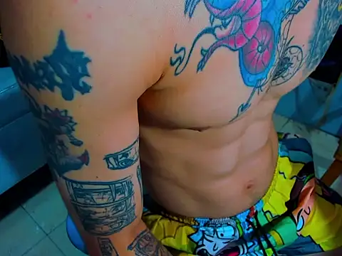 Snapshot of Boy_tatto77 chatting on April 2026 07:45:01 AM Boy tatto77 online show from April 2026 07:45:01 AM