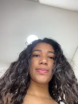 MikaScarlet online show from April 2026 12:47:02 PM