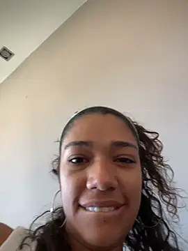 MikaScarlet online show from April 2026 10:49:02 AM