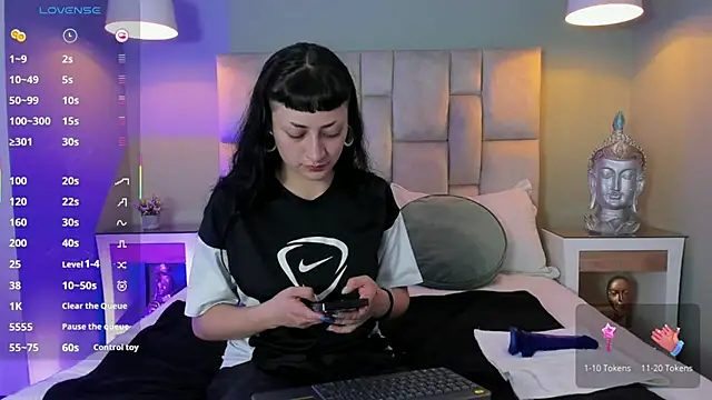 Demetra-Nox01 online show from February 2026 03:11:01 AM