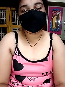 maduri   online show from April 2026 11:57:02 PM