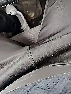 BHugo85269 online show from February 2026 11:05:02 AM