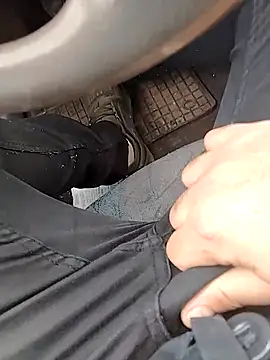 BHugo85269 online show from February 2026 08:43:02 AM