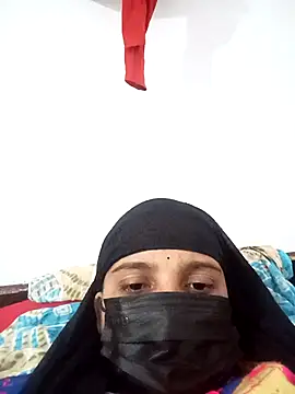 Miya mona online show from January 2026 02:08:02 PM