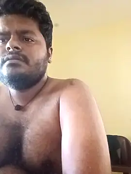 Snapshot of yourwellman chatting on March 2026 01:44:01 AM yourwellman online show from March 2026 01:44:01 AM