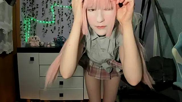 Snapshot of Yoonhee_ki chatting on February 2026 03:38:01 PM Yoonhee ki online show from February 2026 03:38:01 PM