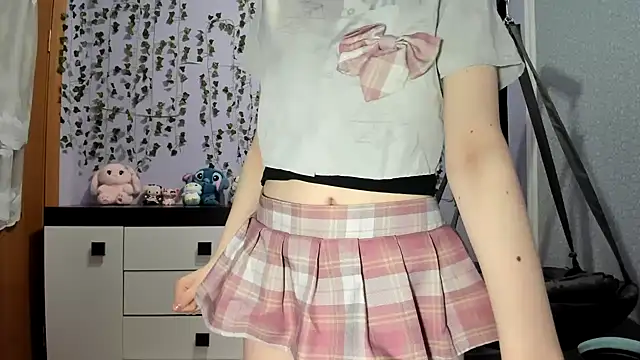 Snapshot of Yoonhee_ki chatting on February 2026 04:33:01 PM Yoonhee ki online show from February 2026 04:33:01 PM