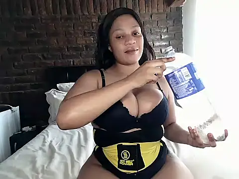 Snapshot of Alaiyasexy chatting on February 2026 07:40:01 AM Alaiyasexy online show from February 2026 07:40:01 AM