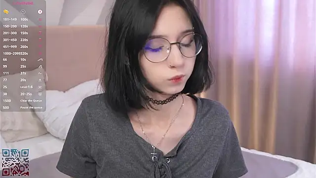 DeliaLoma online show from March 2026 06:09:01 AM