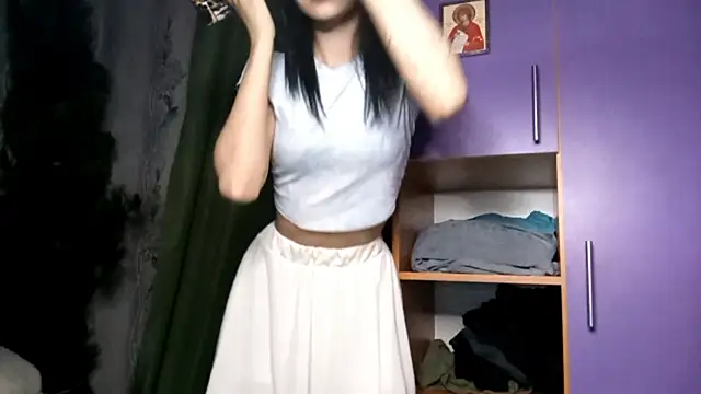 CaryJaurigue online show from December 2025 08:04:01 PM