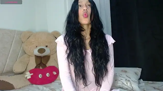 Snapshot of misty_noire chatting on June 2026 12:08:01 PM misty noire online show from June 2026 12:08:01 PM