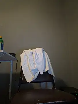 Snapshot of Cantgetenough0069 chatting on March 2026 09:46:02 AM Cantgetenough0069 online show from March 2026 09:46:02 AM