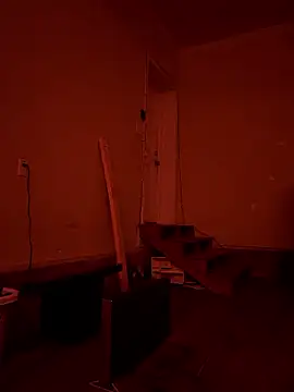 Snapshot of Cantgetenough0069 chatting on April 2026 08:42:02 PM Cantgetenough0069 online show from April 2026 08:42:02 PM