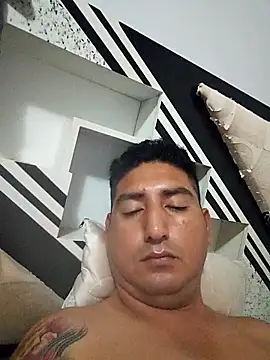 Yrresistible666 online show from February 2026 06:40:02 AM