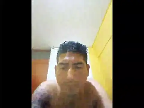 Snapshot of Yrresistible666 chatting on March 2026 02:39:02 AM Yrresistible666 online show from March 2026 02:39:02 AM