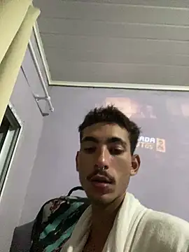 Snapshot of GuioficialBr chatting on March 2026 04:38:02 AM GuioficialBr online show from March 2026 04:38:02 AM