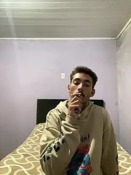 Snapshot of GuioficialBr chatting on March 2026 11:43:01 PM GuioficialBr online show from March 2026 11:43:01 PM