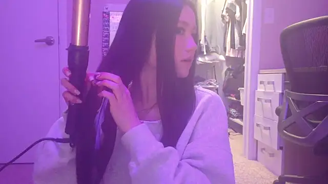 luvvivii online show from February 2026 03:54:01 AM